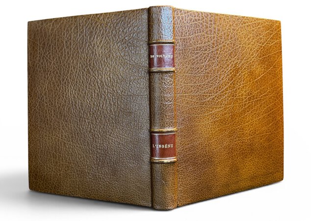 L'Ingénu. Histoire véritable tirée des manuscripts du Pére Quesnel. by VOLTAIRE