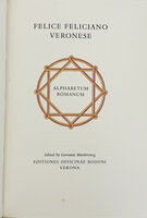 Alphabetum Romanum. by OFFICINA BODONI. FELICIANO, Felice.