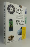 THE POT BOOK. by Edited and written by DE WAAL, Edmund, with Claudia Clare.
